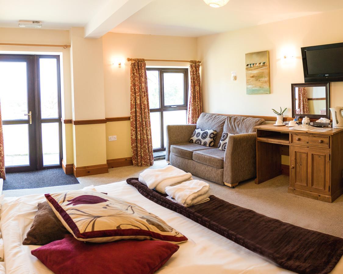 Fernhill Hotel Rochdale Buitenkant foto